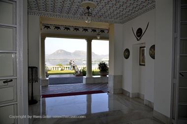 02 Hotel_Laxmi_Vilas_Palace,_Udaipur_DSC4284_b_H600